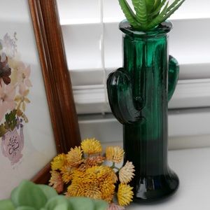 Accents - vintage saguaro emerald green cactus glass vase Accents - vintage saguaro emerald green cactus glass vase
